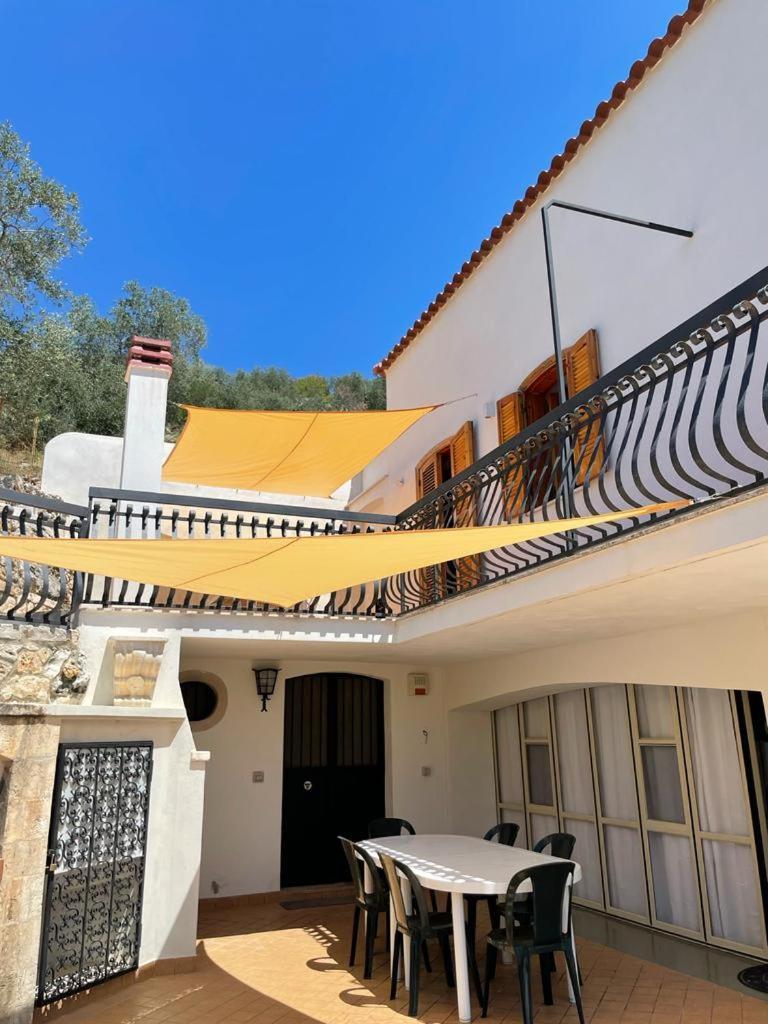 Colori Del Sud - Residence Матината Екстериор снимка